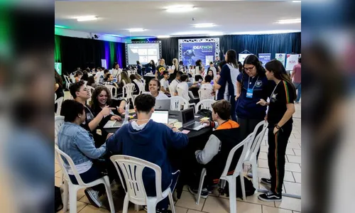Produção de projetos marca segundo dia do Ideathon Paraná em Apucarana