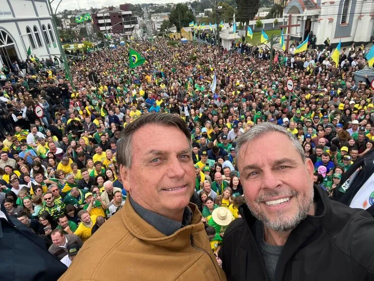 Jair Bolsonaro e Ricardo Arruda (PL)