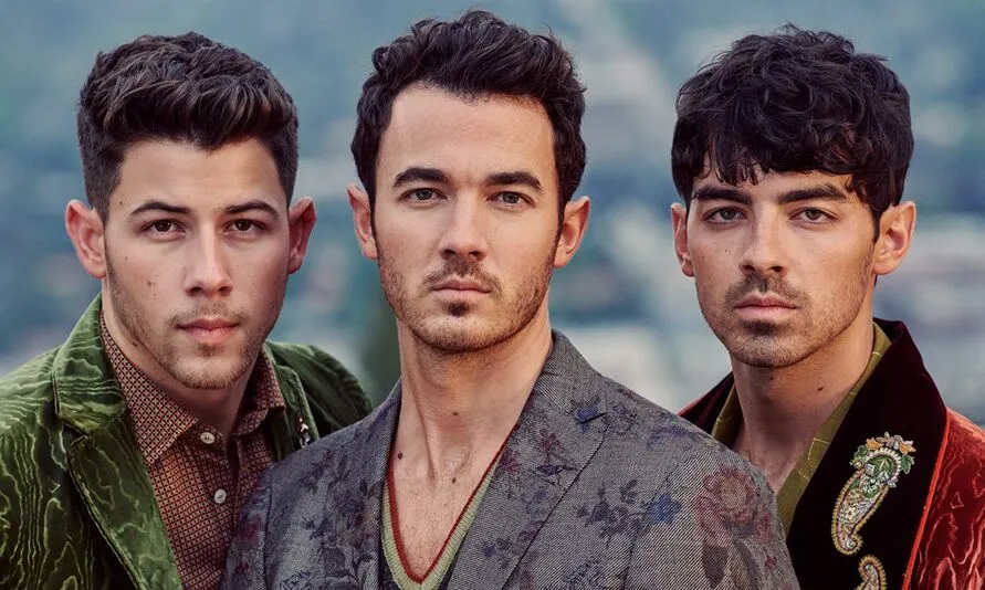 A banda é formada pelos irmãos Kevin Jonas, Joe Jonas e Nick Jonas