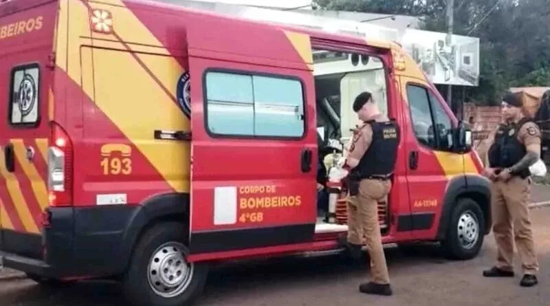 Acidente ocorreu na Rua José de Alencar, no Jardim Novo Versalhes