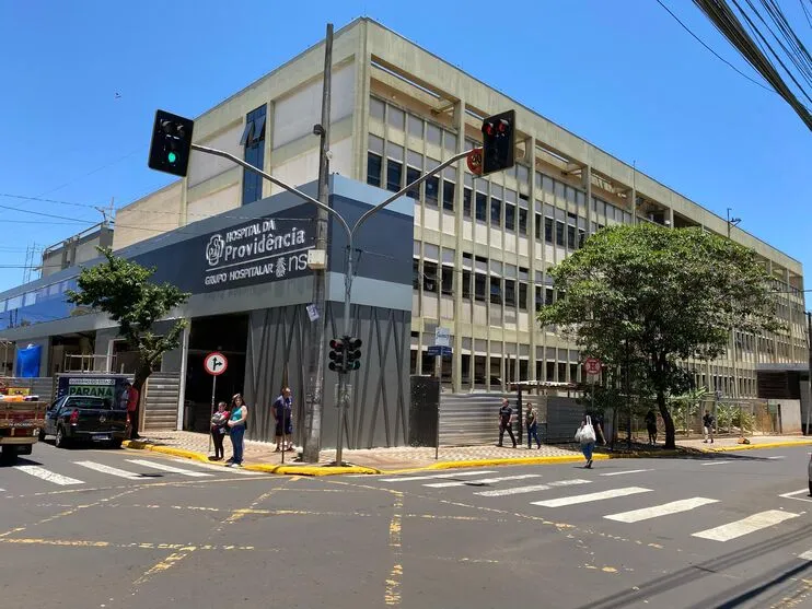 Duas pessoas negam atendimento do hospital nesta madrugada.