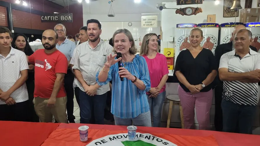 Gleisi Hoffmann esteve em Apucarana nesta sexta-feira