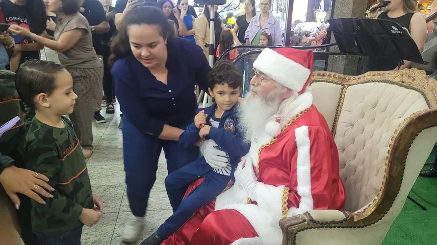 O Papai Noel chegou ao Shopping Centronorte nesta quinta