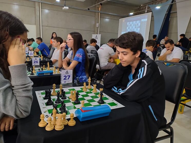 Enxadrista ararense conquista bronze no 2º Torneio de Xadrez Limeirense –  Notícias de Araras