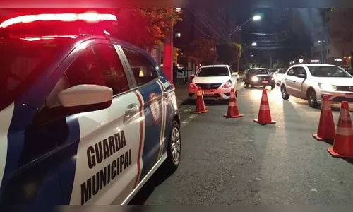 Prefeitura de Londrina proíbe bares na 'Rua Paranaguá'