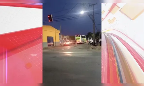 Motociclista fica com perna presa embaixo de ônibus em Arapongas
