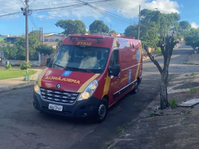 Ambulância do Siate atendeu o motociclista