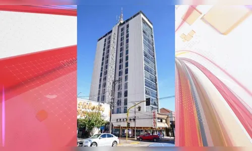 Quatro pessoas ficam presas em elevador após queda de energia