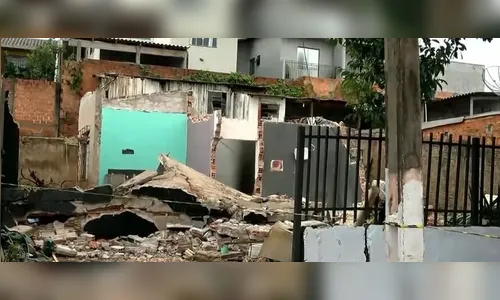 Casa em processo de demolição desaba e pedreiro morre soterrado