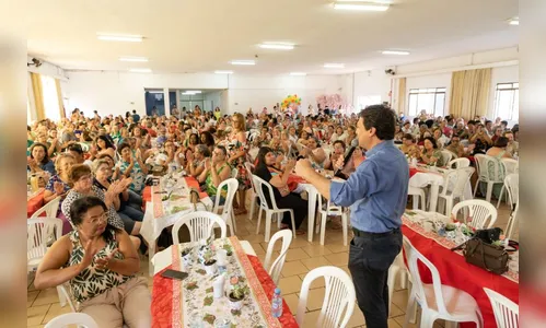 Confraternização de final de ano reúne 42 Grupos Conviver de Apucarana