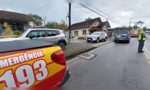 Homem mata ex-mulher e comete suicídio dentro de agência da Celesc