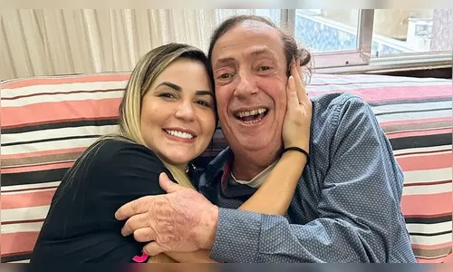 Humorista teria criticado Deolane e sua ajuda financeira.