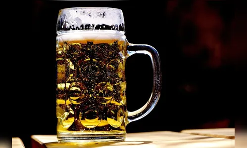Cerveja gelada não é indicada para enfrentar onda de calor; entenda