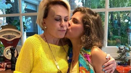 Mariana Maffeis deu à luz a uma menina