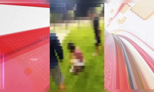 Homem mostra órgão genital para mulher e depois apanha de populares