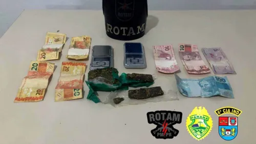 Na casa, foram localizados mais 116 gramas de maconha, além de duas balanças de precisão