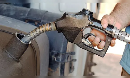 Petrobras anuncia redução do preço do diesel para as distribuidoras