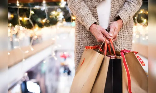 Acia divulga horários do comércio no fim de ano em Arapongas