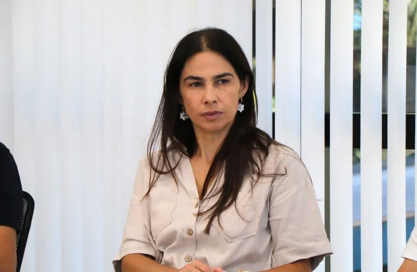 Elisângela Gonçalves Bobato Cortez é a nova secretária de Educação de Arapongas