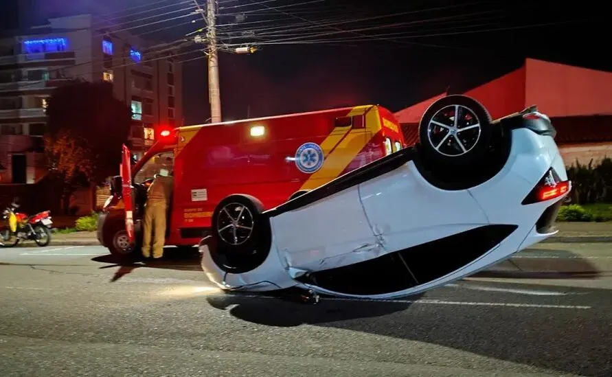 Acidente ocorreu na quinta-feira (14)