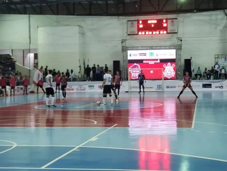 Apucarana Futsal perdeu ano passado para o Corinthians