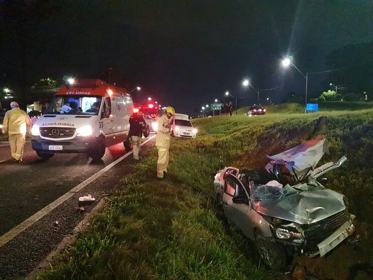 O acidente aconteceu na noite de quinta-feira (18)