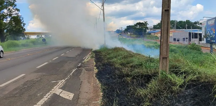 Os bombeiros atenderam a ocorrência