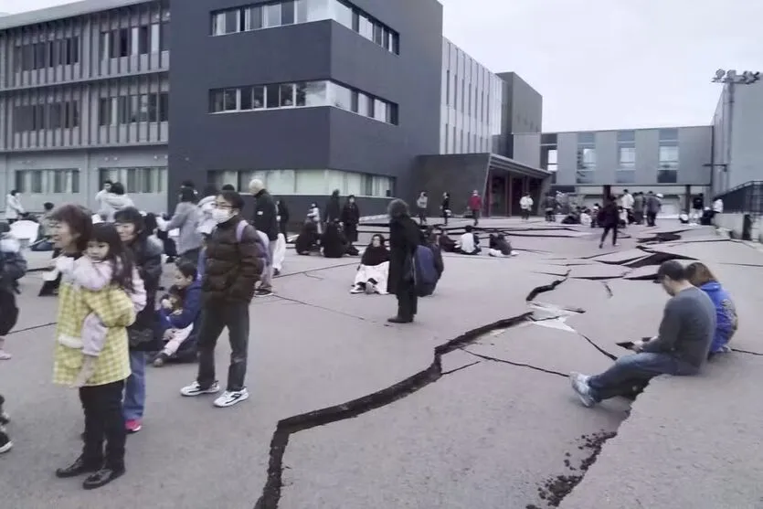 Tremor causou destruição