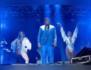 Shows dos 80 anos vão reunir milhares na praça