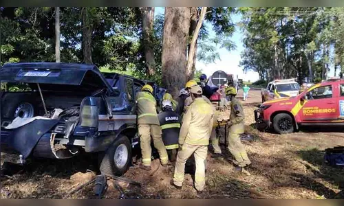 Acidente grave na PR-272 deixa quatro pessoas  feridas no Vale do Ivaí