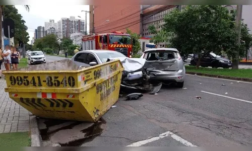 Motorista embriagado provoca acidente, foge e abandona a esposa ferida