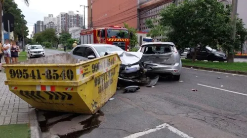 Acidente ocorreu na noite dessa segunda-feira