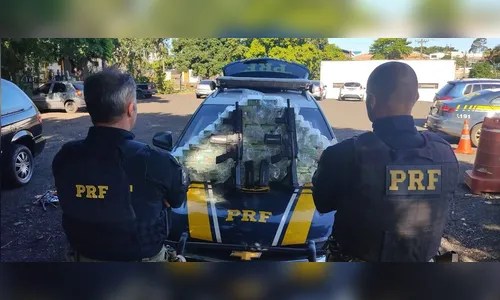 PRF apreende mais de 100 quilos de cocaína e 2 fuzis em Londrina