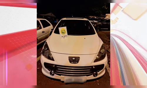 Bandidos roubam carro no Jaboti, mas são pegos pela PM em Arapongas