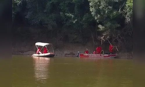 Pai, mãe e crianças caem de bote e homem desaparece em represa no PR