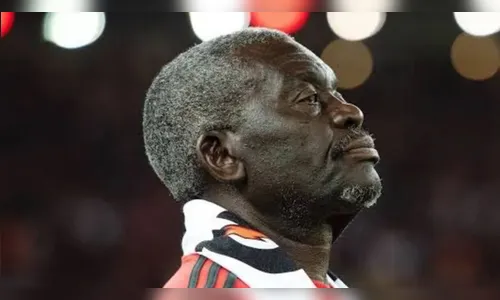 Icônico massagista do Flamengo, Denir morre aos 75 anos