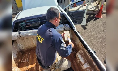 PRF apreende 41 kg de pasta base de cocaína em Mauá da Serra