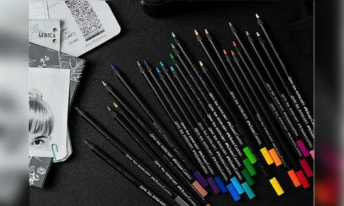 Furto de caixas de lápis de cor causa prejuízo de R$ 480 em Apucarana