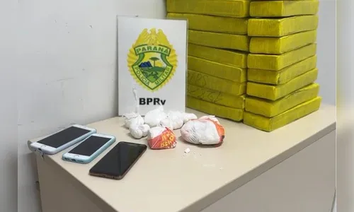 PMPR apreende 26 kg de maconha em carro; motorista estava embriagado