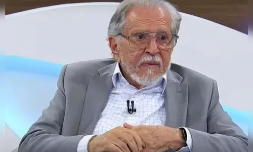 Carlos Alberto de Nóbrega exibe cicatriz na cabeça após cirurgia; veja