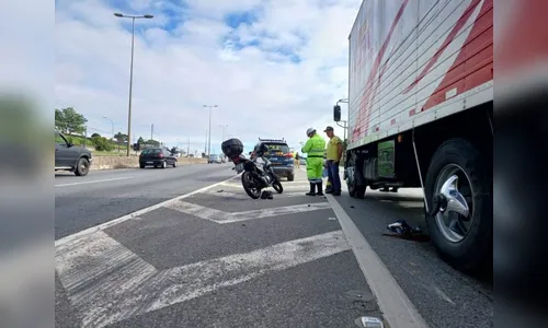 Motociclista é salvo por 