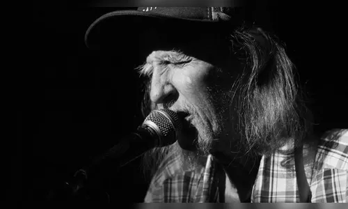 Greg Wilson, vocalista do Blues Etílicos, morre aos 60 anos