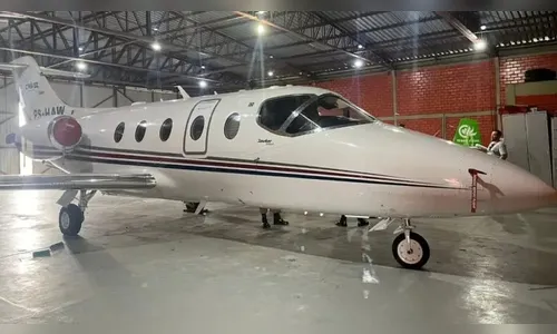 Jato avaliado em R$ 11 milhões é apreendido em aeroporto do PR; vídeo