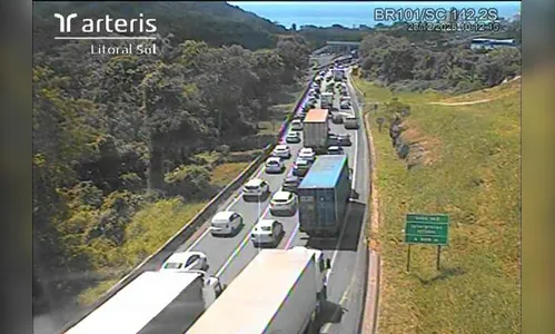 Mais de 2 milhões de veículos devem sair do PR neste fim de ano