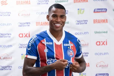 Meio-campista Jean Lucas, de 25 anos