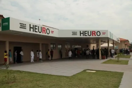 Menino foi encaminhado ao Hospital de Urgência e Emergência Regional