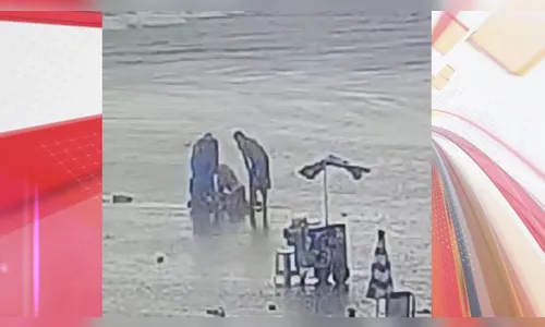 Oito turistas são atingidos por raio no litoral paulista; um morreu