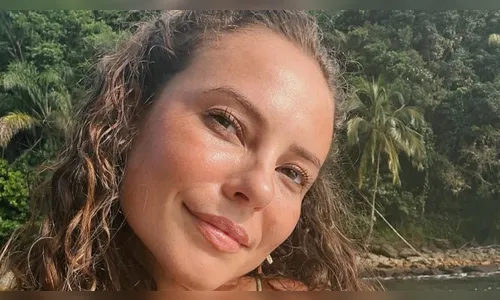 Paolla Oliveira curte passeio de barco e encanta com fotos: 