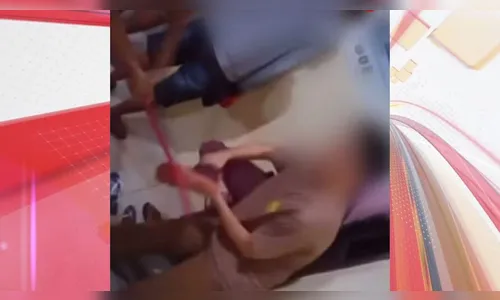 Vídeo com policiais torturando jovens no Paraná viraliza na web; veja