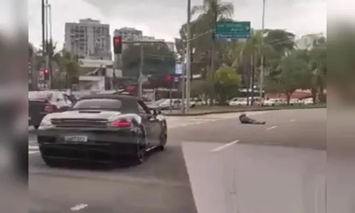 Ladrão é baleado por policial civil aposentado em assalto a Porsche